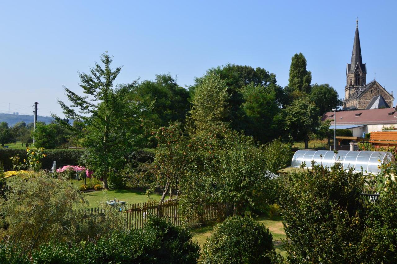Dreiseitenhof Radebeul Esterno foto